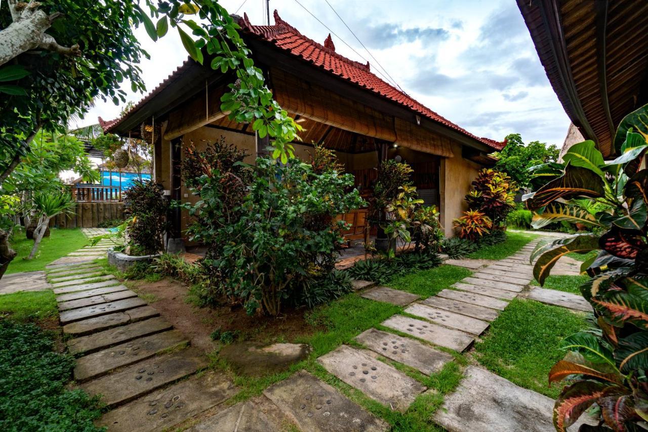 Sedok Jineng Villa by WizZeLa Lembongan Eksteriør bilde