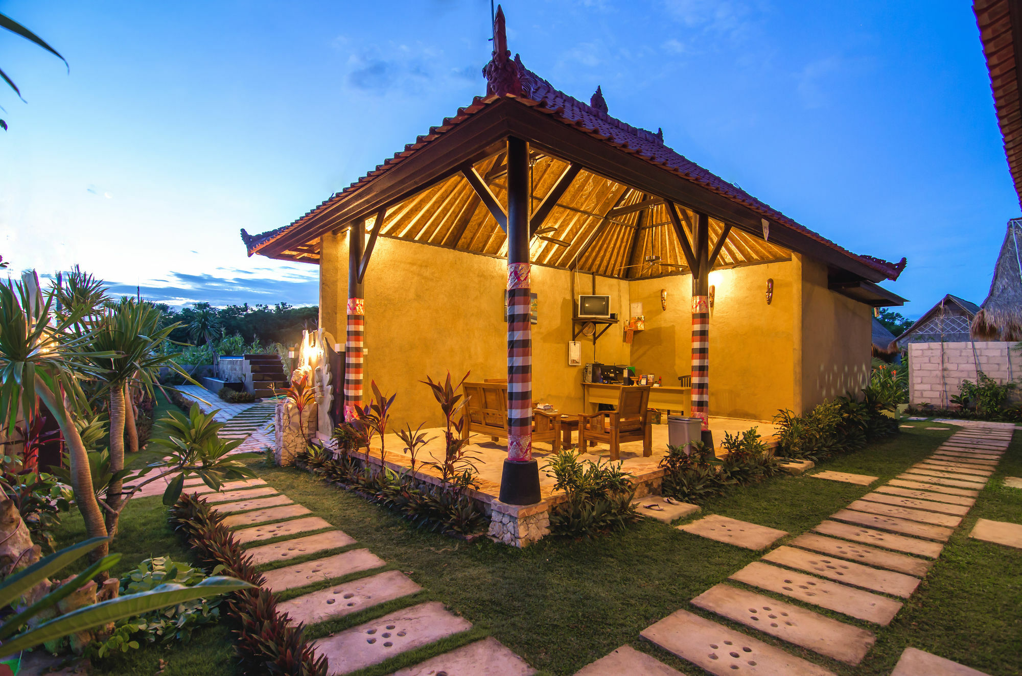 Sedok Jineng Villa by WizZeLa Lembongan Eksteriør bilde