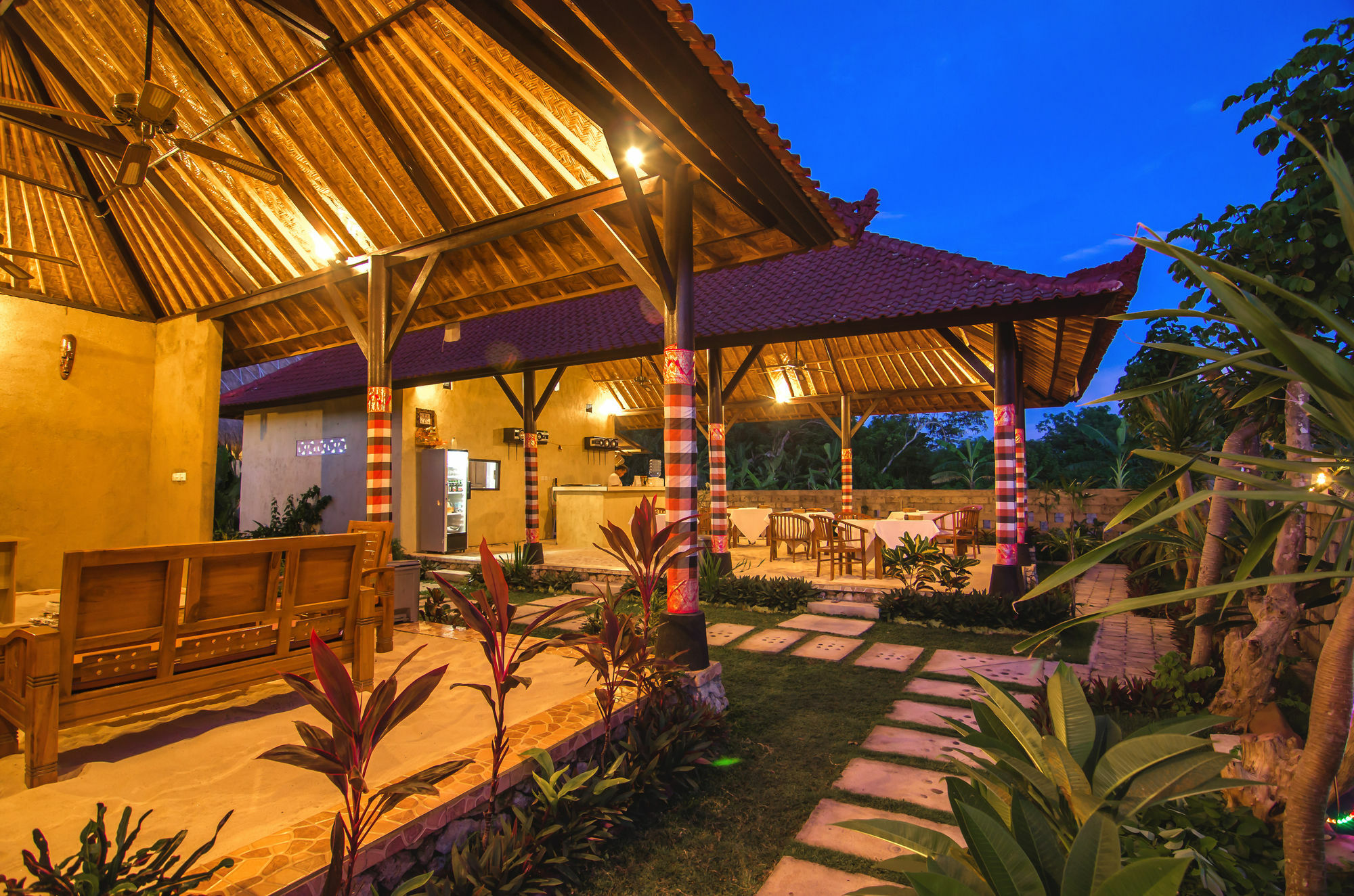 Sedok Jineng Villa by WizZeLa Lembongan Eksteriør bilde